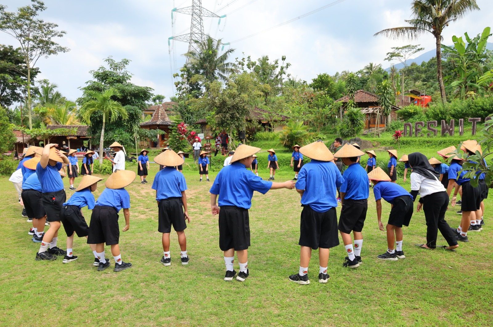Program ESG Desa Berdaya TJSL PLN UP2B Jawa Tengah & D.I. Yogyakarta, Desa Wisata Lerep Berhasil Raih Omzet Rp 707.656.000 Tahun 2024