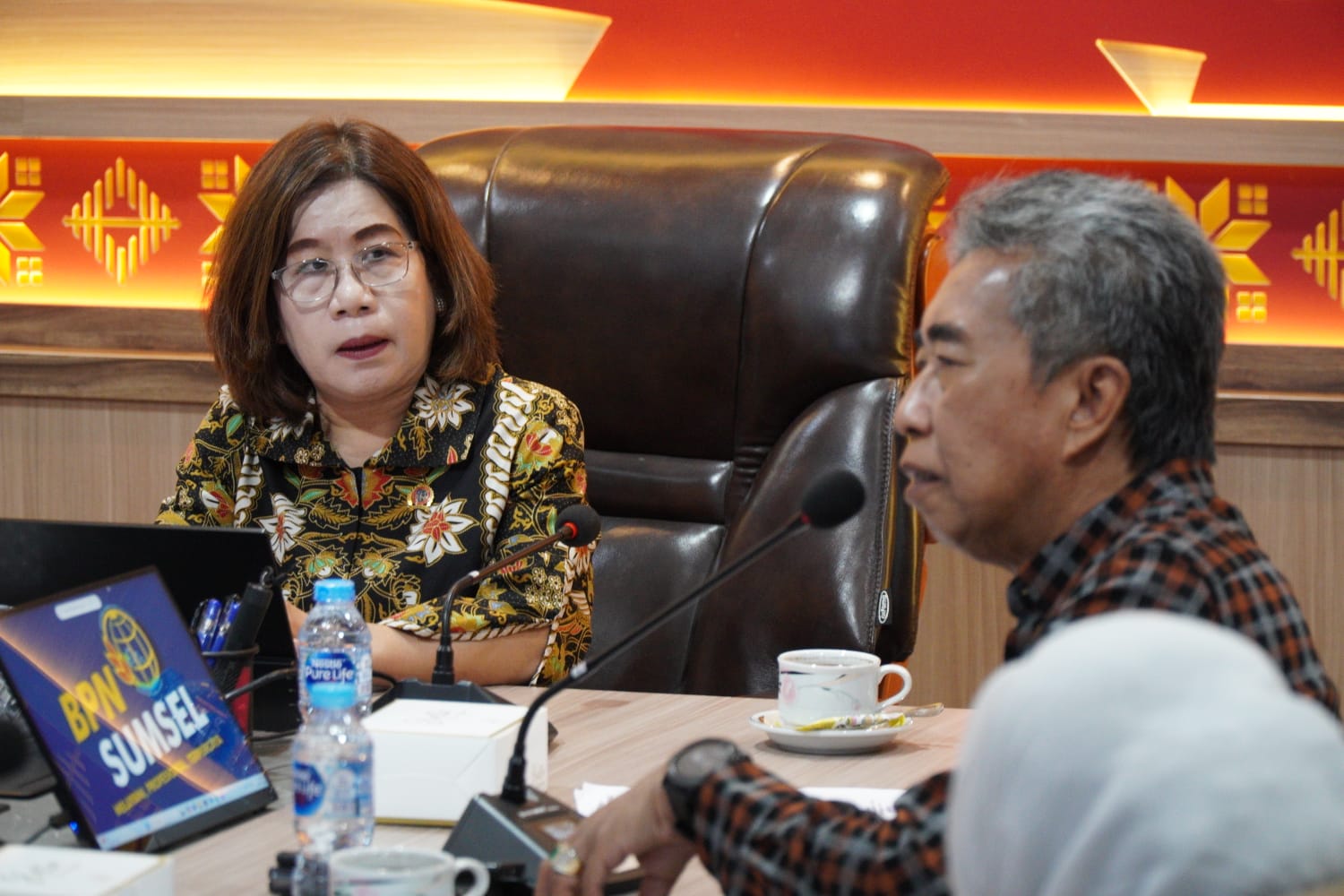 Kantor Pertanahan Kabupaten Banyuasin, melakukan audiensi penting dengan Komisi II Dewan Perwakilan Rakyat Daerah (DPRD) Kabupaten Banyuasin.