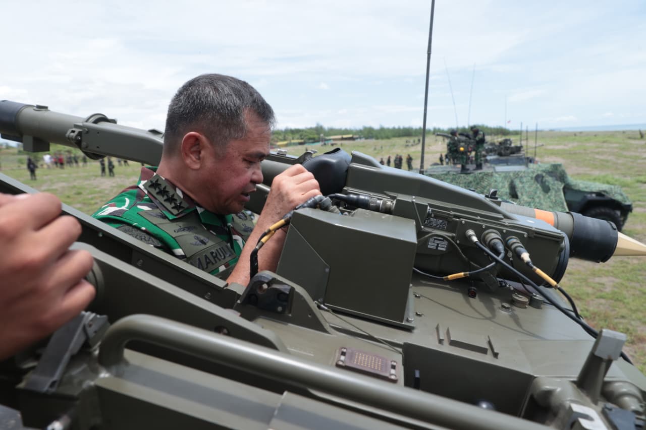 Uji Kesiapan Arhanud, Kasad Lakukan Penembakan Kehormatan di Latbakjatrat