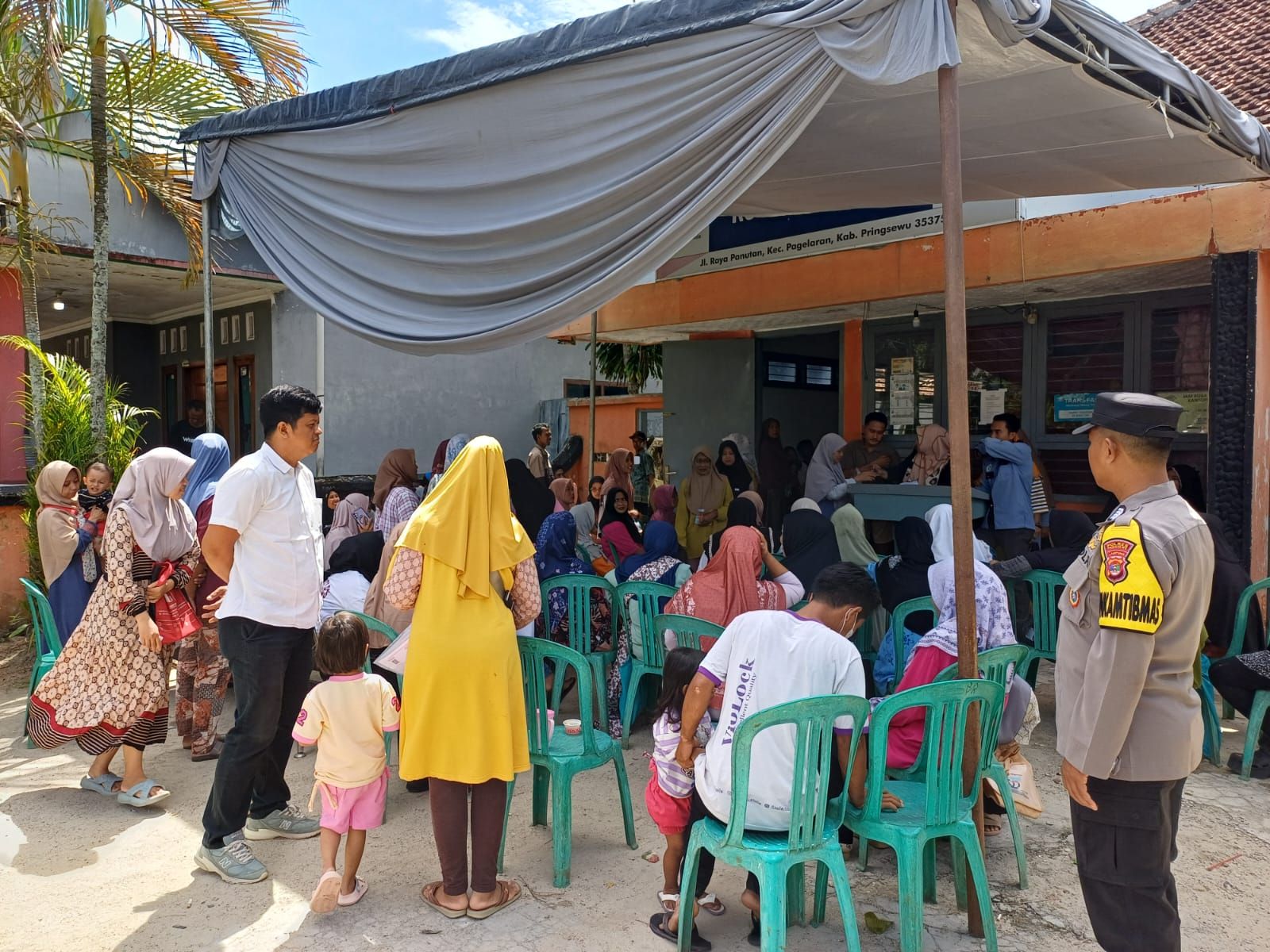 pengamanan penyaluran BLT Pagelaran