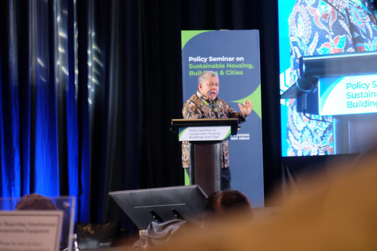 Wakil Menteri PKP Fahri Hamzah dalam OECD Policy Seminar on Sustainable Housing, Building and Cities, Senin 26 Januari 2026.
