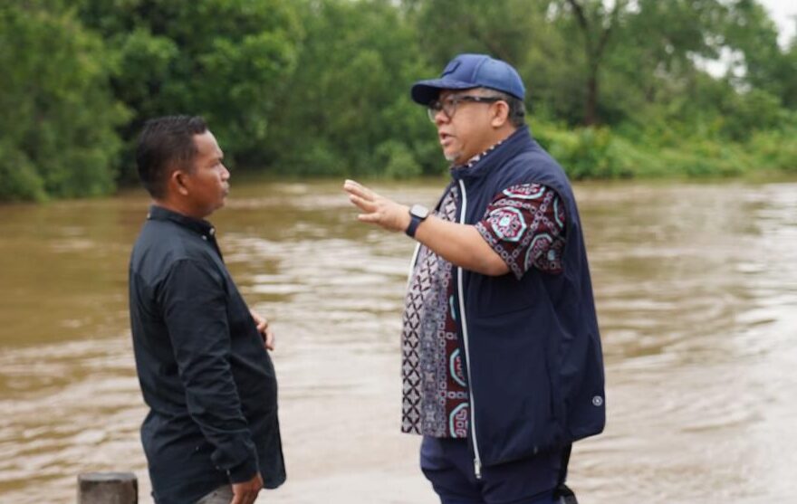 Wamen PKP Fahri Hamzah sambangi kawasan pesisir Muara Angke, Jakarta Utara, Jumat 30 Januari 2026.