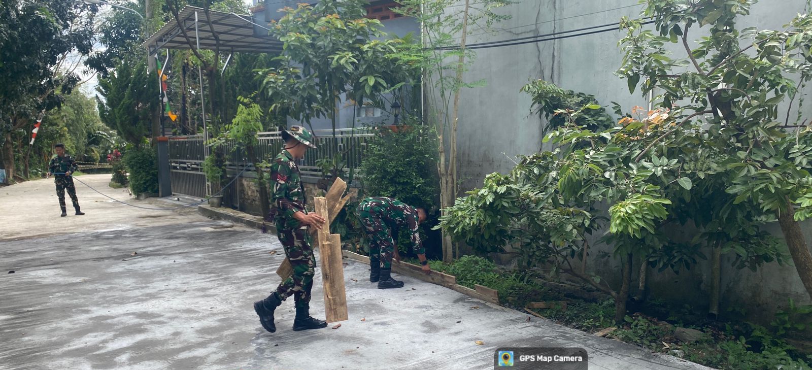 Danki Satgas TMMD: Sinergi 170 Personel Percepat Pembangunan Jalan di Sukmajaya