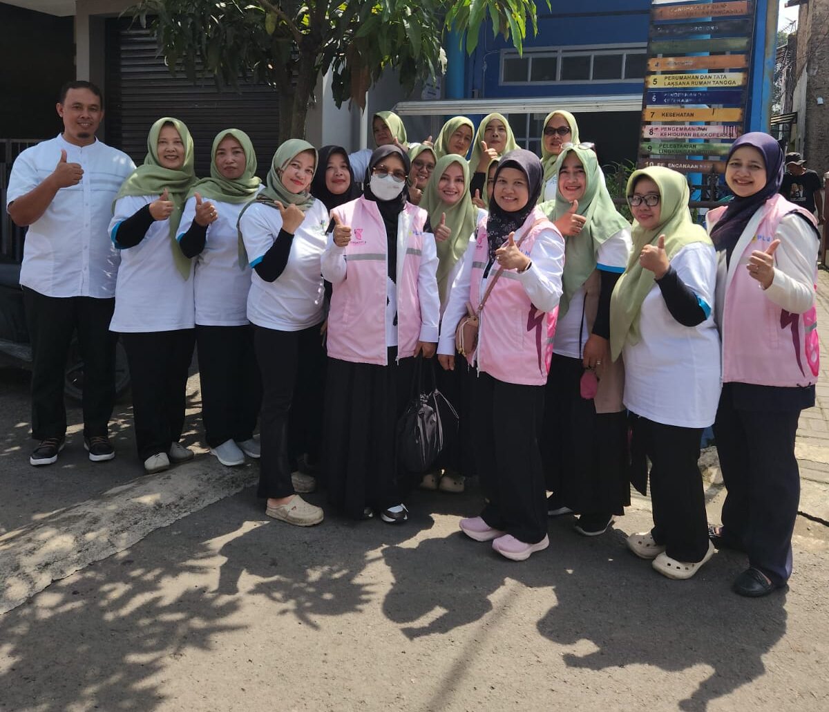 Srikandi PLN di Pasirluyu: Menyalakan Cahaya Kehidupan di Posyandu Combrang