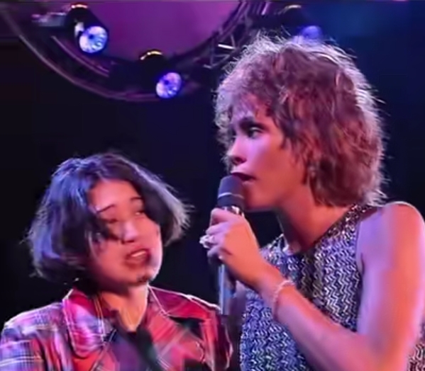 Video Lawas 1996 Bongkar Momen Tak Terlupakan Sania Bersama Whitney Houston