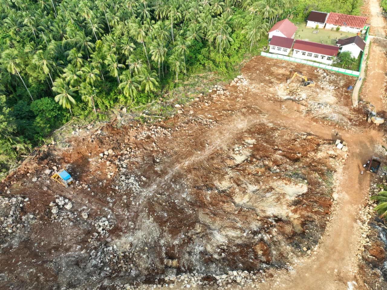 Lapangan Sepak Bola Impian Masyarakat Desa Polewali Rampung Dibuka, Kepala Desa Sampaikan Terima Kasih kepada Satgas TMMD