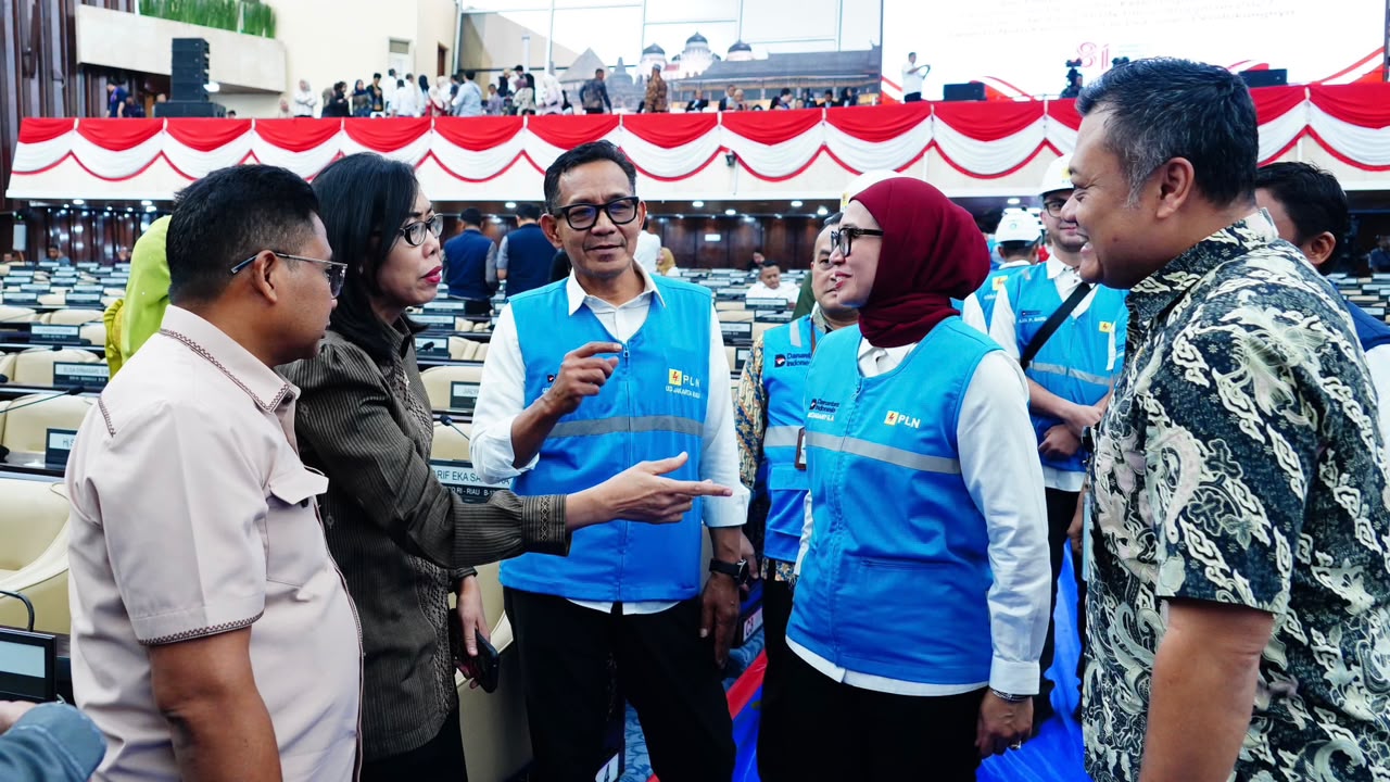 Dirut PLN Kawal Langsung Kelistrikan Nasional Jelang HUT ke-81 Kemerdekaan RI dari Posko NTT